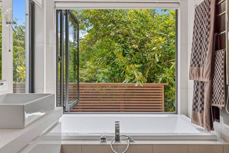 Photo of property in 46 Ballantyne Road, Wanaka, 9305