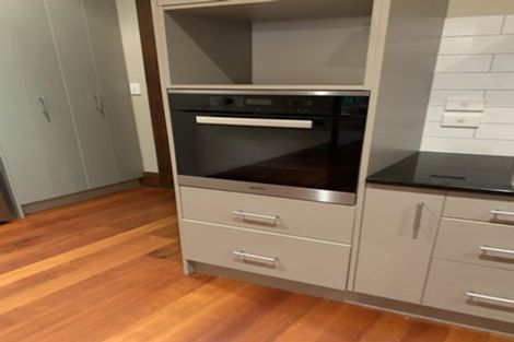 Photo of property in 5 Opoia Road, Hamilton East, Hamilton, 3216