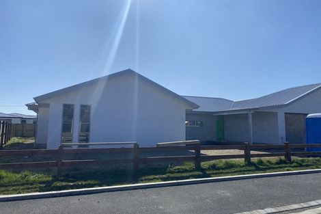 Photo of property in 8 Jag Way, Tinwald, Ashburton, 7700