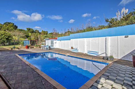 Photo of property in 16 Toetoe Road, Otaika, Whangarei, 0170