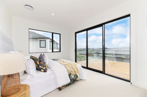 Photo of property in 54 Wainui Road, Silverdale, 0932