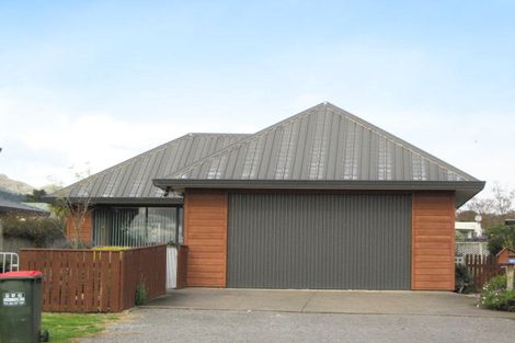 Photo of property in 125 Middle Road, Havelock North, 4130