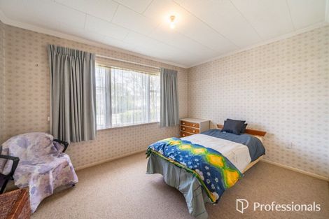 Photo of property in 4 Miles Crescent, Wainuiomata, Lower Hutt, 5014