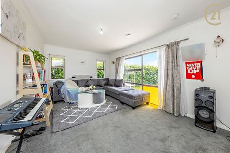 Photo of property in 81 Marne Road, Papakura, 2110
