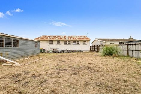 Photo of property in 51 Tawa Crescent, Manurewa, Auckland, 2102