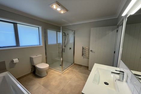 Photo of property in 16 Whangaehu Place, Te Awa, Napier, 4110