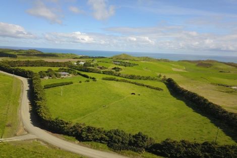 Photo of property in 286 Rehutai Road, Baylys Beach, Dargaville, 0377