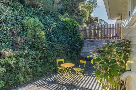 Photo of property in 139 Parkvale Road, Karori, Wellington, 6012
