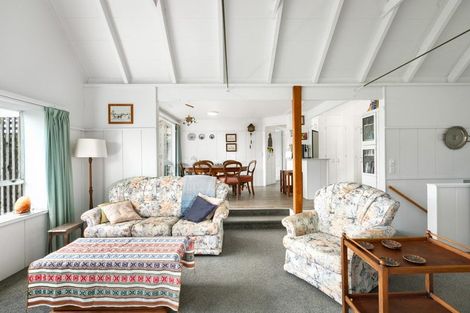 Photo of property in 10 Moana Drive, Tanners Point, Katikati, 3177