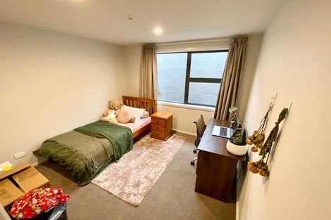 Photo of property in 32 Liberation Road, Papakura, 2110