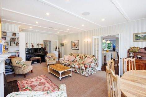 Photo of property in 15 Trent Avenue, Hokowhitu, Palmerston North, 4410