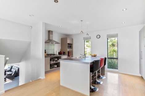 Photo of property in 17 Law Lane, Mount Pleasant, Christchurch, 8081