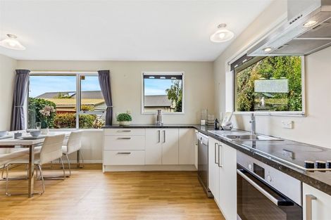 Photo of property in 139 Hawthornden Road, Avonhead, Christchurch, 8042