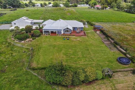 Photo of property in 14 Old State Mill Road, Mamaku, 3020