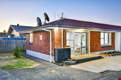 Photo of property in 1/12 Reagan Road, Manukau, Auckland, 2025