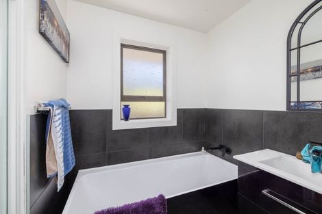 Photo of property in 46 Breezes Road, Avondale, Christchurch, 8061