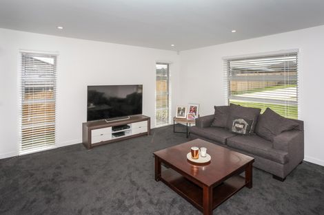 Photo of property in 28 Hillpark Drive, Pokeno, 2402