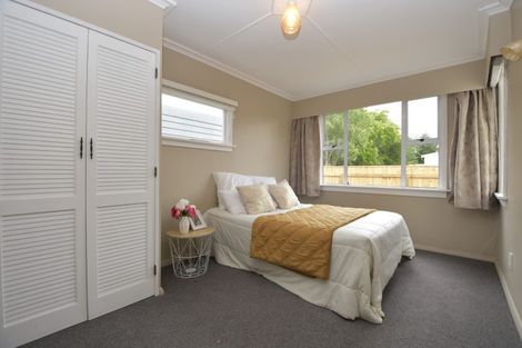 Photo of property in 229 High Street North, Carterton, 5713