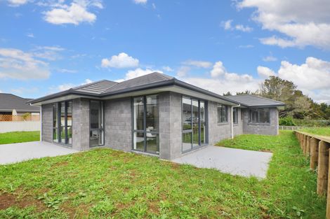 Photo of property in 10 Rolling Stone Rise, Tikipunga, Whangarei, 0112
