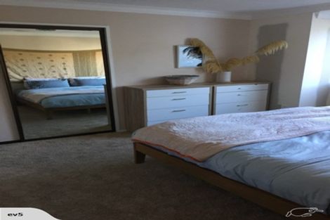 Photo of property in 120 Ravenswood Road, Saint Clair, Dunedin, 9012