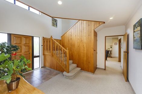 Photo of property in 515 Roberts Line, Kelvin Grove, Palmerston North, 4470