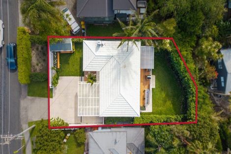 Photo of property in 2/71 Saddleback Rise, Murrays Bay, Auckland, 0630