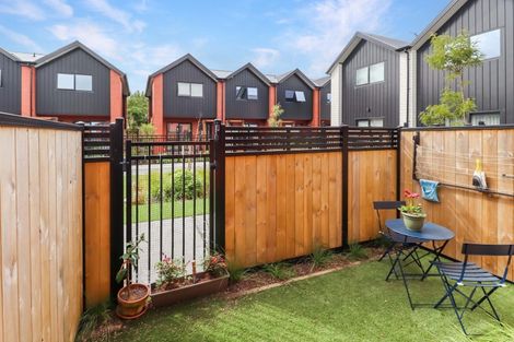 Photo of property in 4/14 Biddle Crescent, Taita, Lower Hutt, 5011