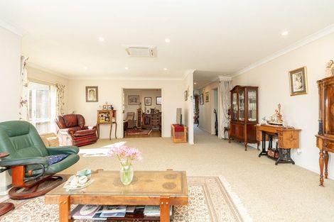 Photo of property in 12 Piccadilly Lane, Hillcrest, Hamilton, 3216