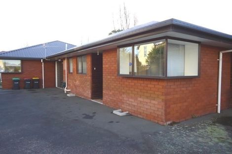 Photo of property in 3/35 Division Street, Riccarton, Christchurch, 8041