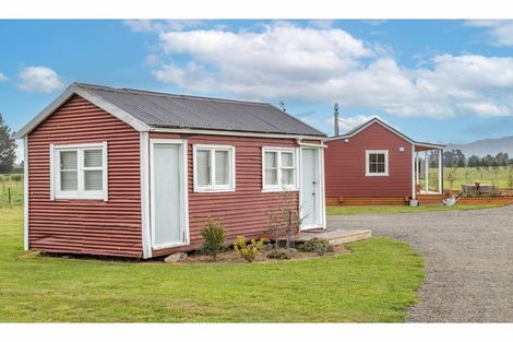 Photo of property in 167 Leslies Road, Cust, Rangiora, 7471