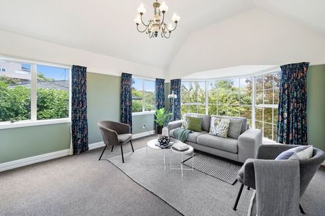 Photo of property in 24 Saunders Close, Whitby, Porirua, 5024