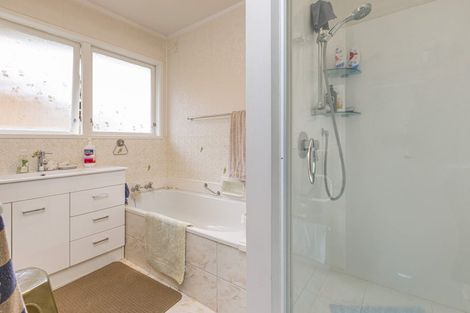 Photo of property in 5 Park Estate Road, Rosehill, Papakura, 2113