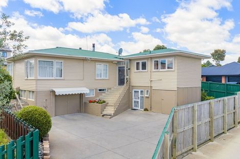 Photo of property in 9 Matthews Crescent, Melville, Hamilton, 3206