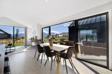 Photo of property in 19 Glenfiddich Road, Jacks Point, Queenstown, 9371