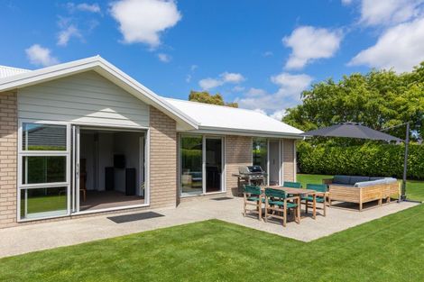 Photo of property in 215 Taylor Pass Road, Witherlea, Blenheim, 7201