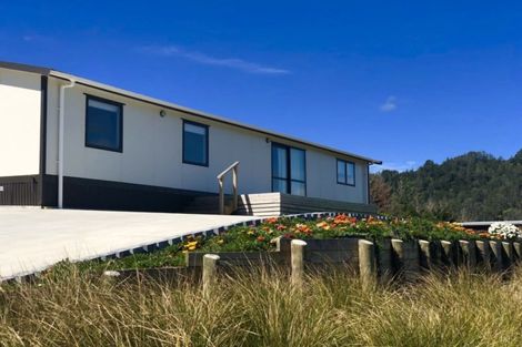 Photo of property in 131 Rangituia Street, Whangamata, 3691