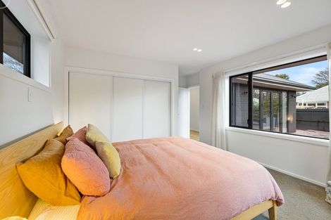 Photo of property in 1 Nutfield Lane, Cashmere, Christchurch, 8022