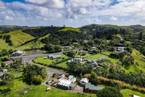 Photo of property in 2160 Awhitu Road, Pollok, Waiuku, 2684