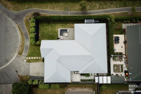 Photo of property in 15 Whitau Place, Marshland, Christchurch, 8083