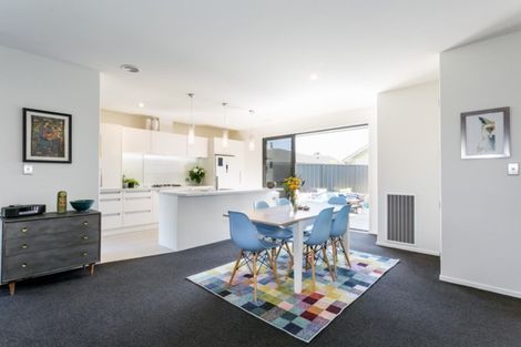 Photo of property in 5 Whakatomo Place, Havelock North, 4130