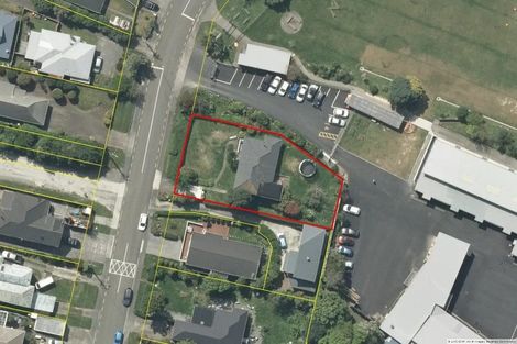 Photo of property in 56 Ranui Terrace, Tawa, Wellington, 5028