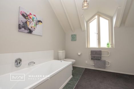 Photo of property in 15 Pempsey Street, Silverstream, Upper Hutt, 5019