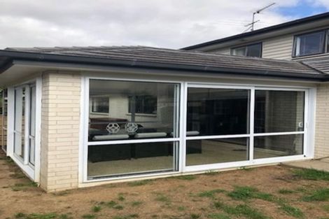 Photo of property in 10 Beros Place, Flat Bush, Auckland, 2016