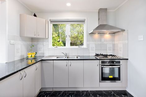 Photo of property in 23 Patts Avenue, Glendene, Auckland, 0602