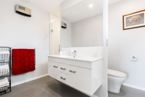 Photo of property in 5 Denton Street, Amberley, 7410