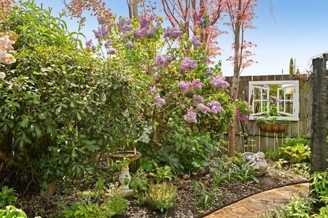 Photo of property in 143 Dixon Street, Masterton, 5810