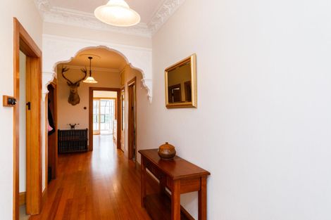 Photo of property in 24 Miro Street, Takaro, Palmerston North, 4410