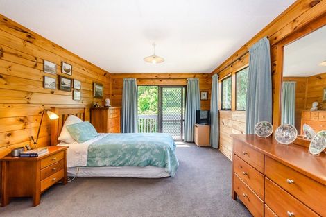 Photo of property in 6 Gates Road, Waikanae Beach, Waikanae, 5036