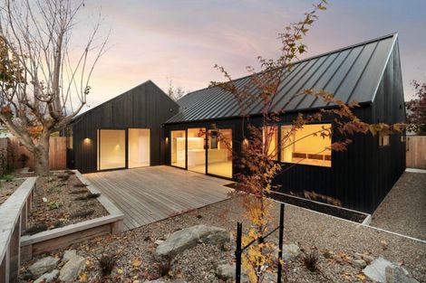 Photo of property in 72 Totara Terrace, Wanaka, 9305