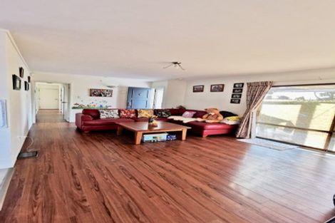 Photo of property in 3/6 Mimosa Place, Half Moon Bay, Auckland, 2012